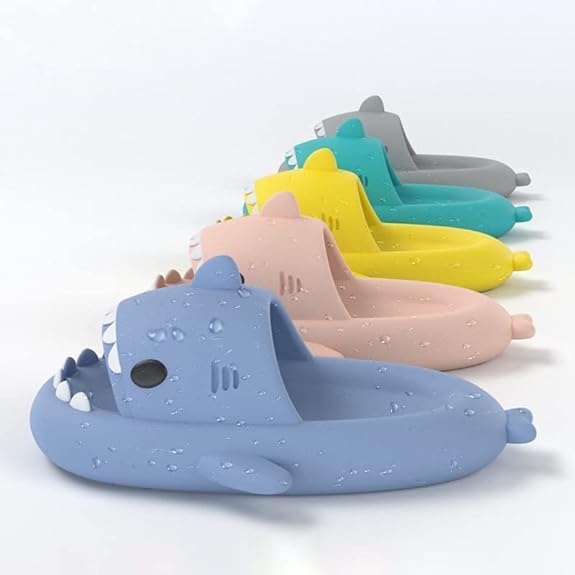 Тапочки Roscylco Shark Cloud, милые шлепанцы с акулой для женщин и мужчин, летние тапочки-сандалии для мальчиков и девочек, спа-платформа, нескользящие пляжные сандалии с открытым носком, душевые тапочки для пары Rosyclo, коричневый — фото 4