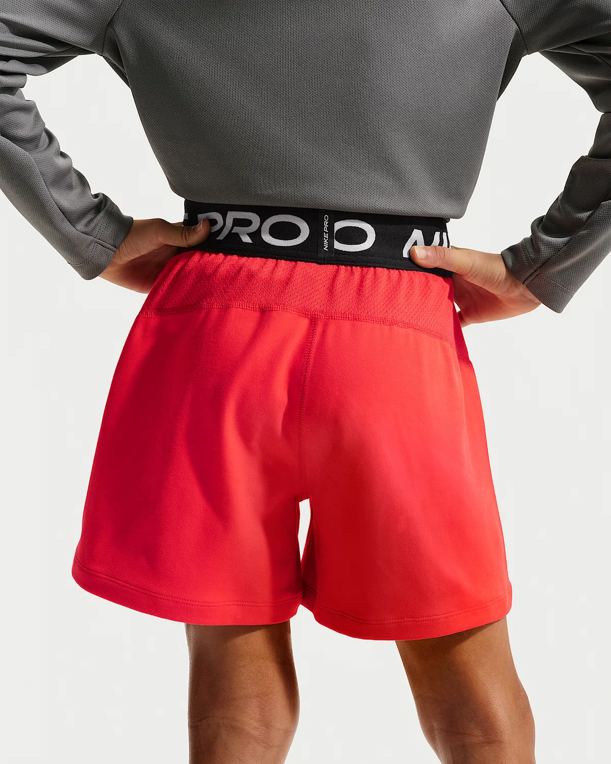 Детские (мальчиковые) шорты Nike Pro Dri-FIT из флиса, Light Crimson/White/Black — фото 3