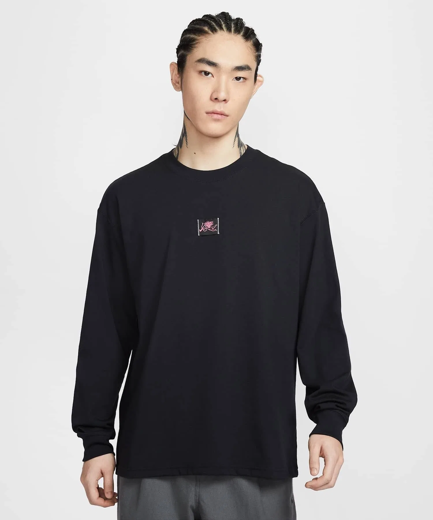 Мужская футболка с длинным рукавом NIKE Sportswear IO9761-010 чёрная — фото 2