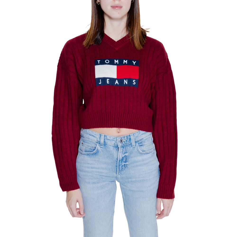 

Свитер цвета бордо из переработанного полиэстера Tommy Jeans