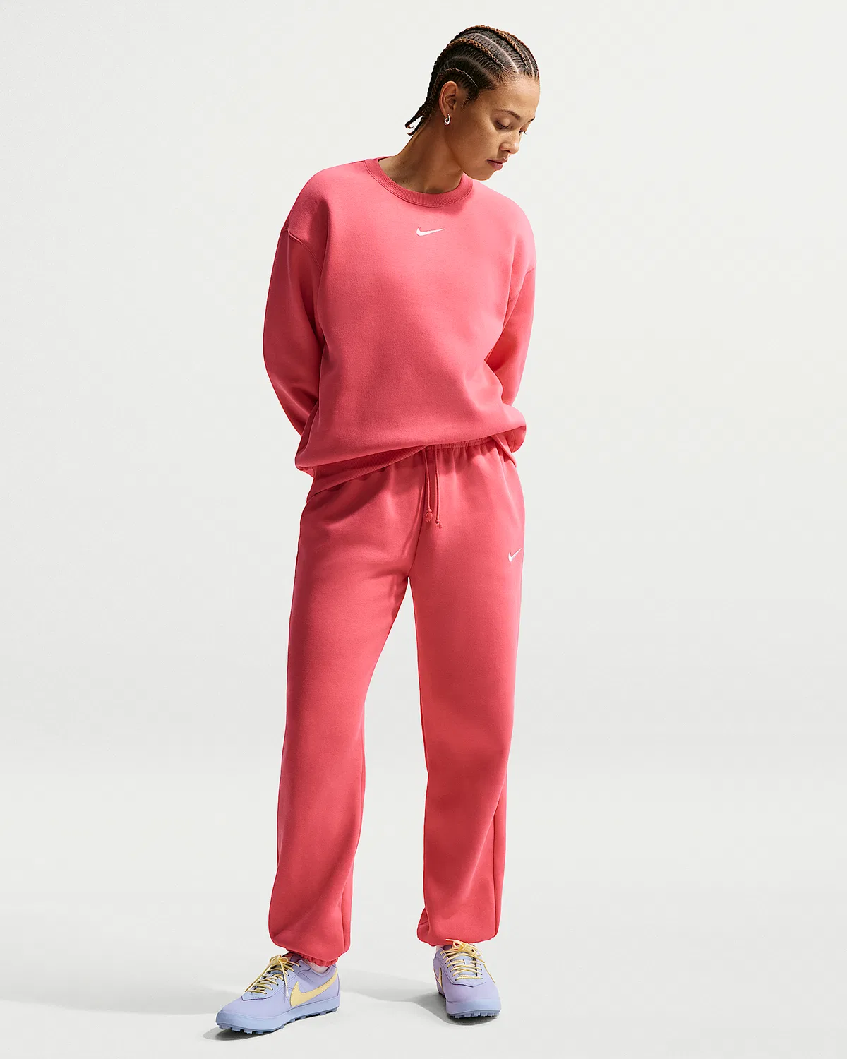 Женские свободные спортивные штаны с завышенной талией Nike Sportswear Phoenix Fleece, Sea Coral/Sail