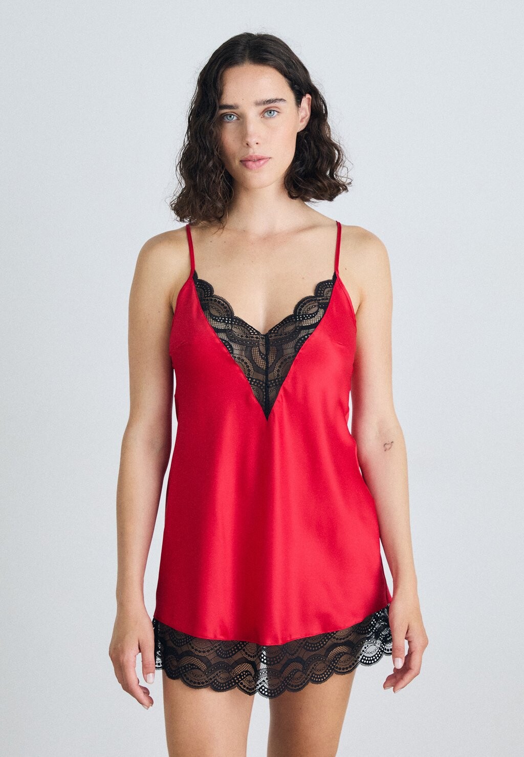

Ночная рубашка ADORATION CHEMISE Ann Summers, красный