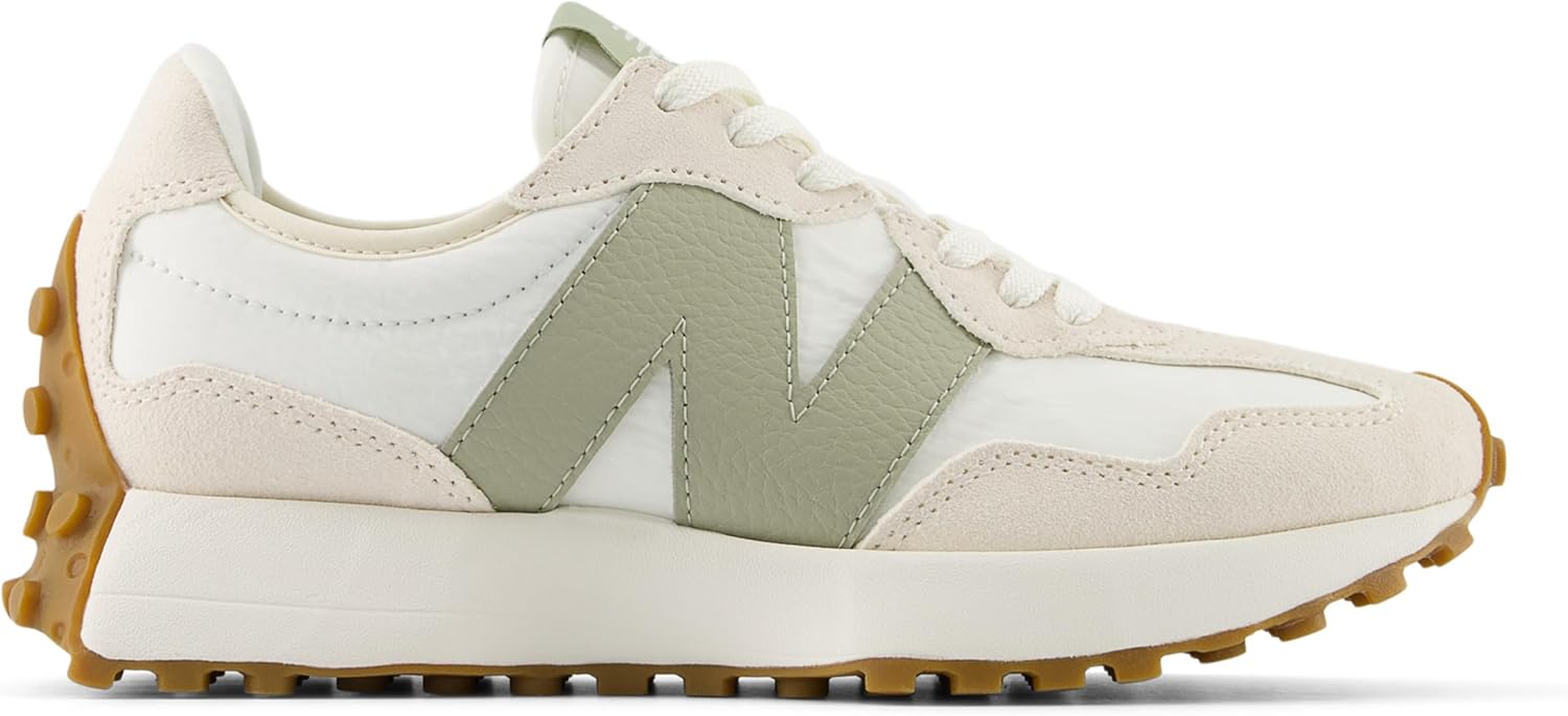 

Детские кроссовки New Balance 9060, Linen/Sea Salt/Olivine