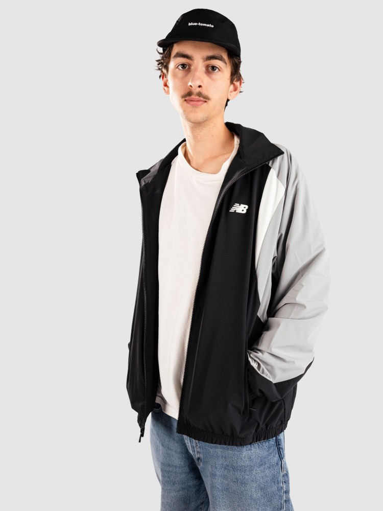 

Куртка New Balance Woven Track Jacke, black