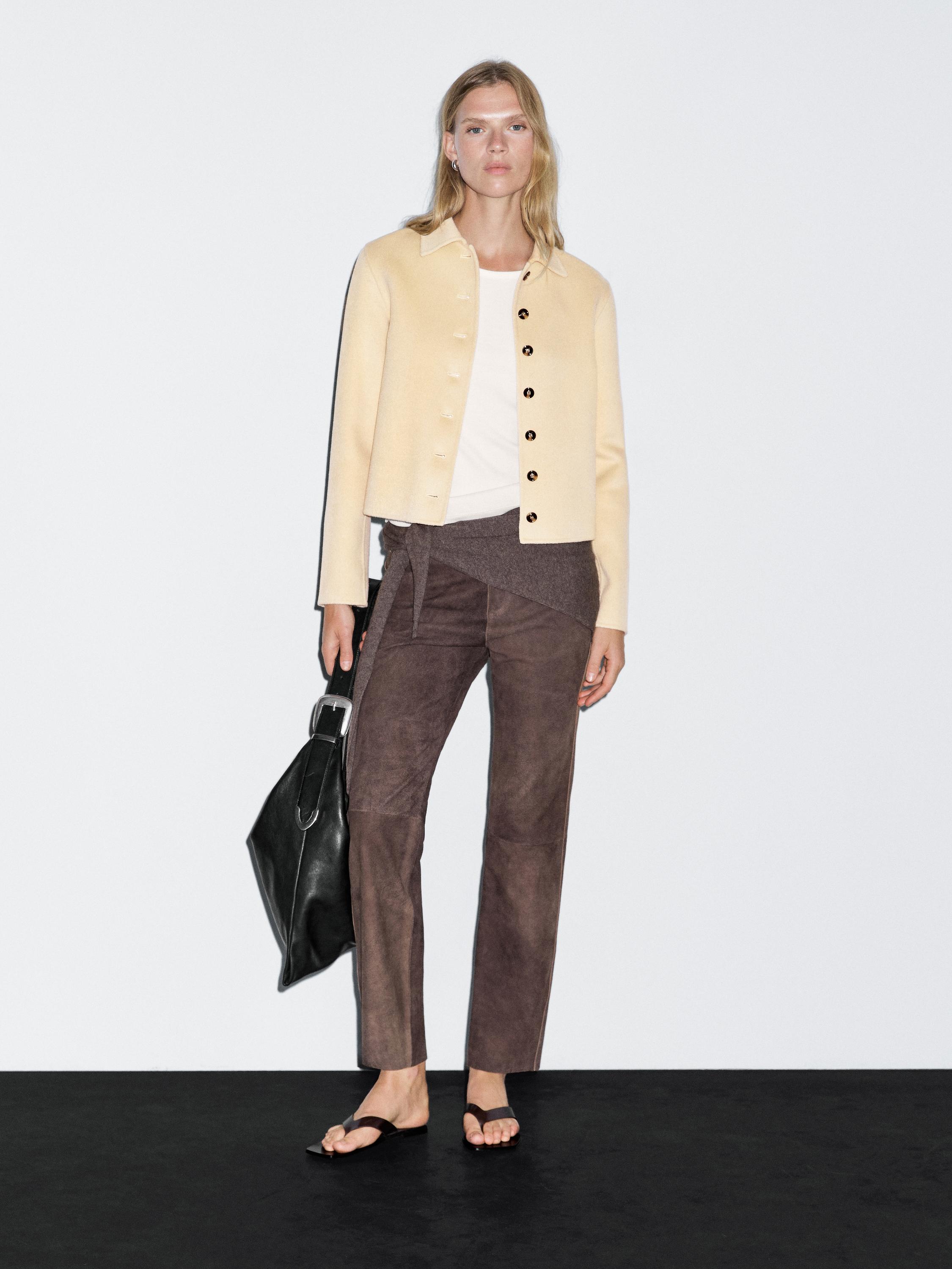 

Короткое пальто из смесовой шерсти Massimo Dutti, светло-бежевый