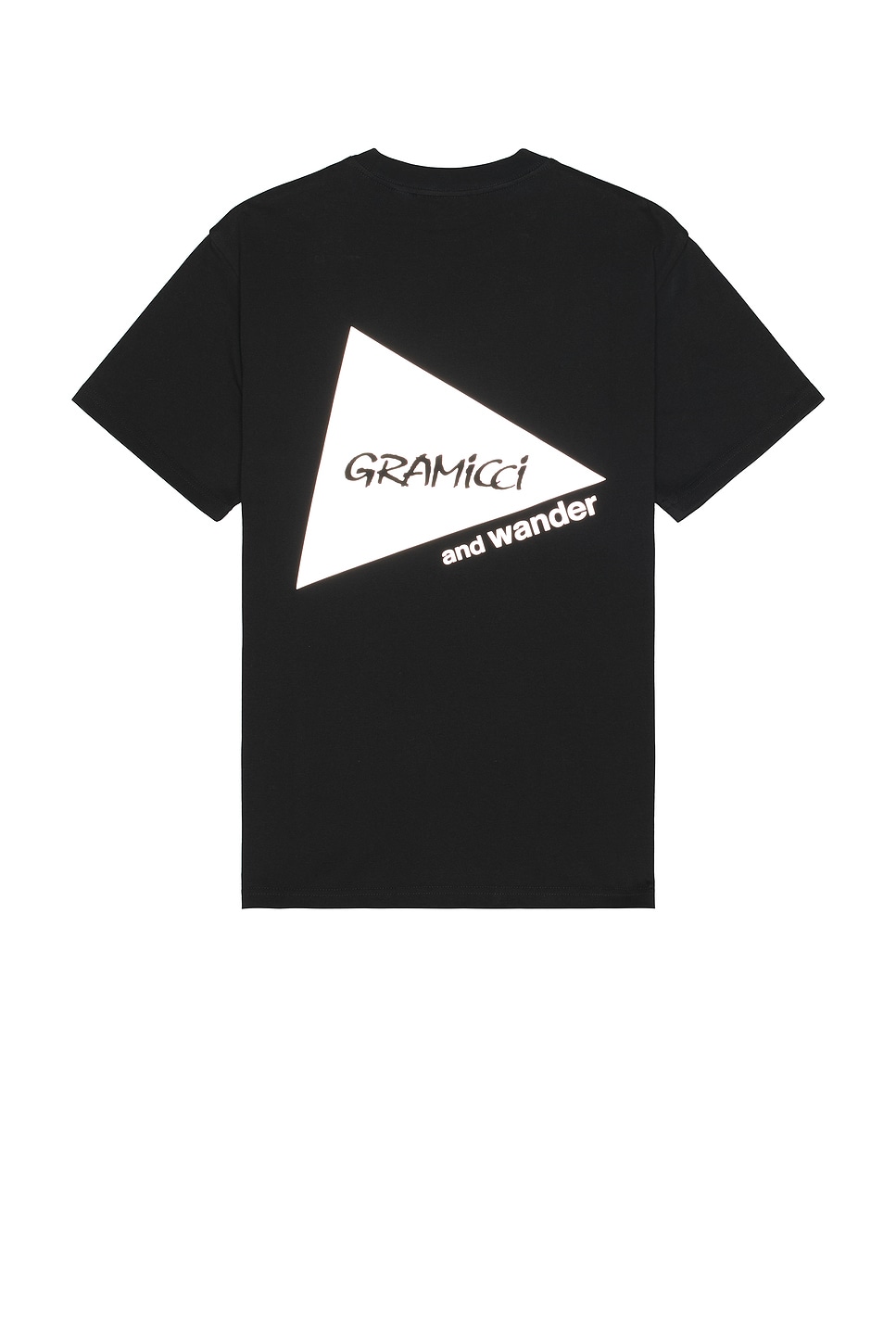 

X and wander футболка с принтом на спине Gramicci, black