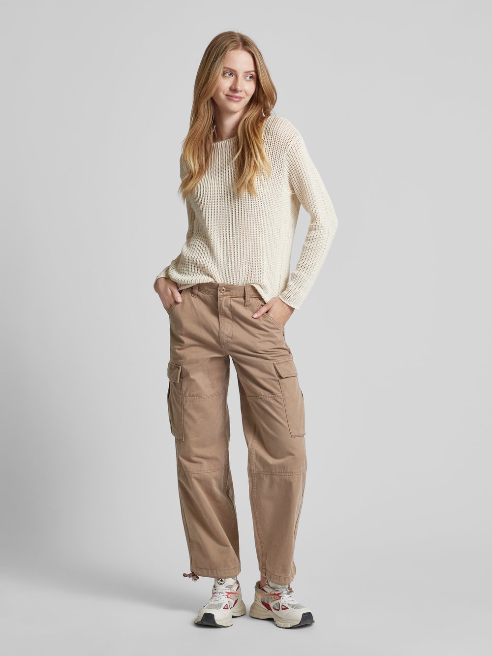 

Брюки карго с накладными карманами Silver Jeans, серо-коричневый