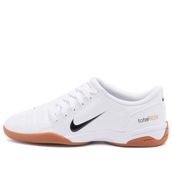 T90 с кроссовками Nike, мультиколор
