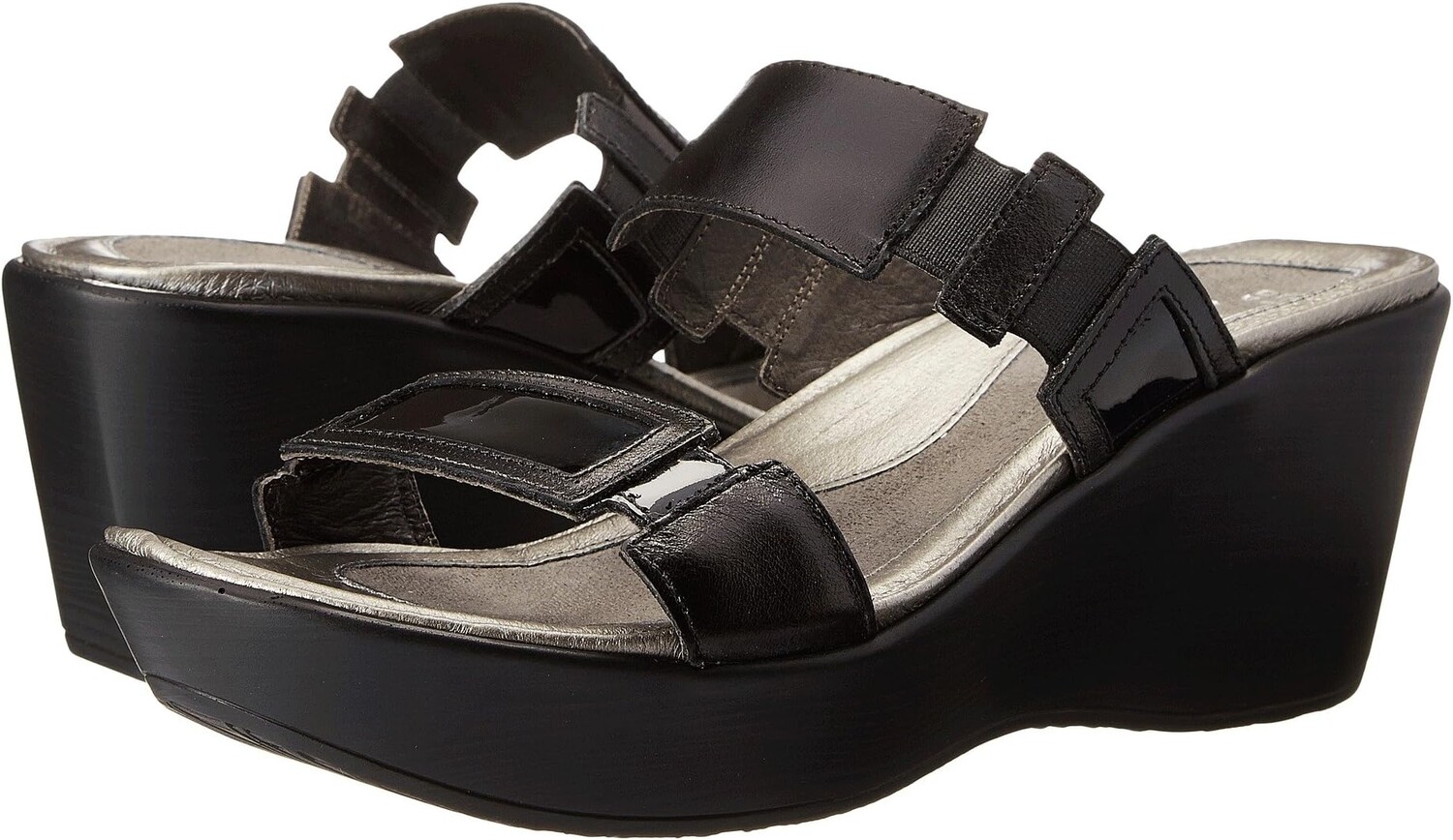 

Босоножки Treasure Naot, цвет Black Madras Leather/Black Patent Leather