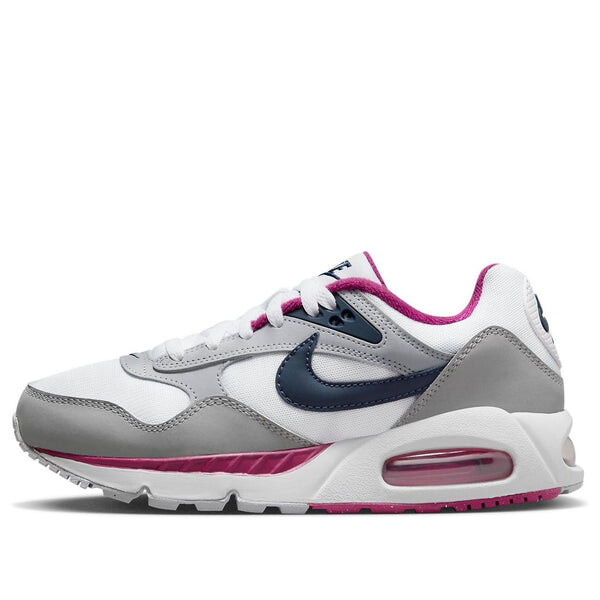 Кроссовки air max коррелируют Nike, белый