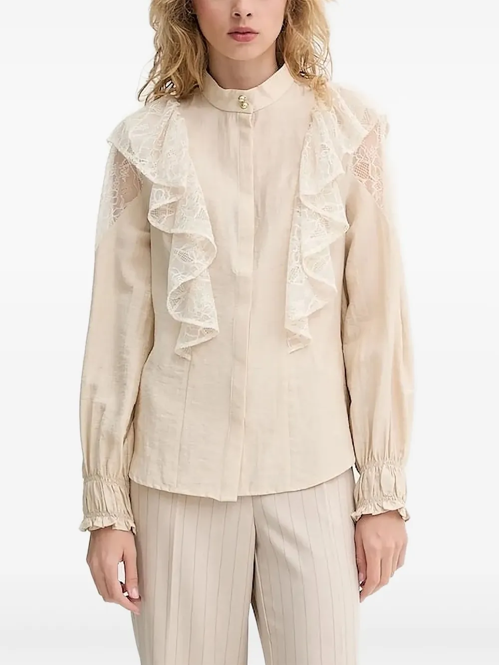 

Блузка с оборками и кружевом Bruuns Bazaar, нейтральный