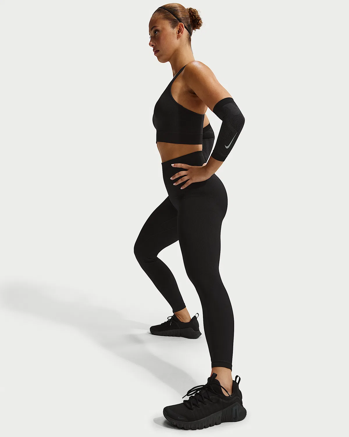Женские леггинсы Nike Pro Seamless с высокой посадкой 7/8, Black — фото 4