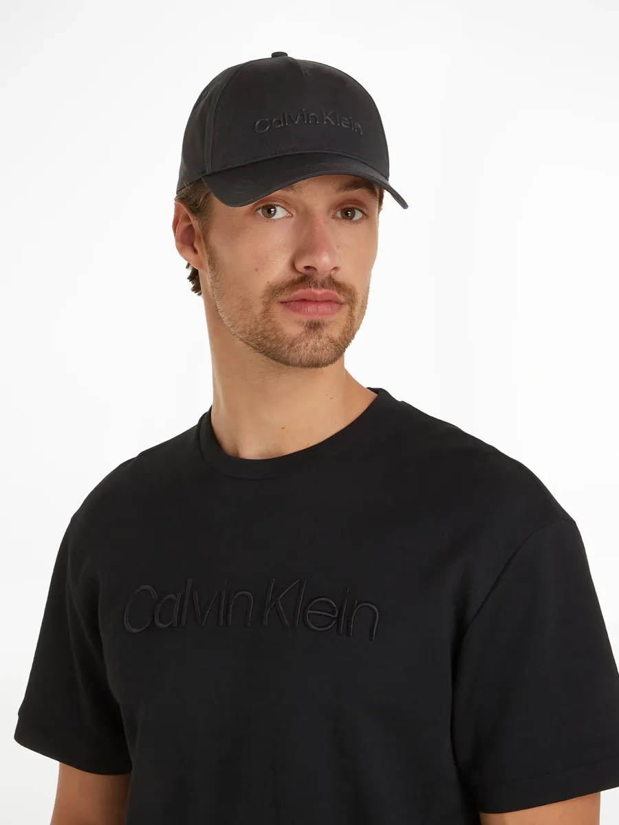 

Бейсбольная кепка Calvin Klein "CK MUST BB CAP" с надписью-логотипом, цвет Ck Black