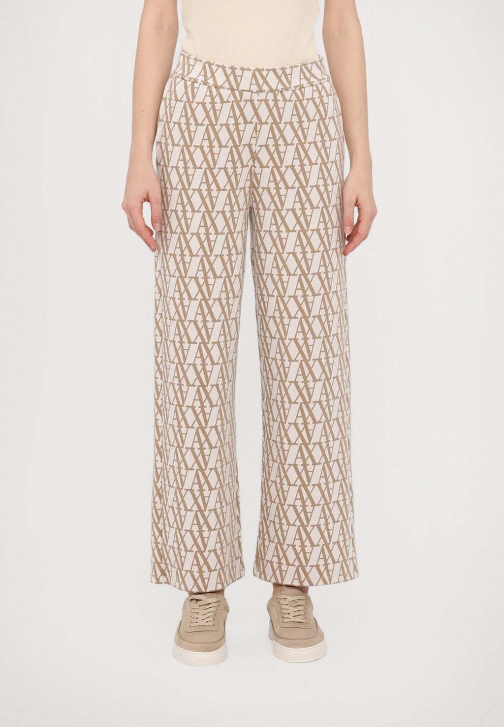 

Брюки TROUSER Armani Exchange, бежевый