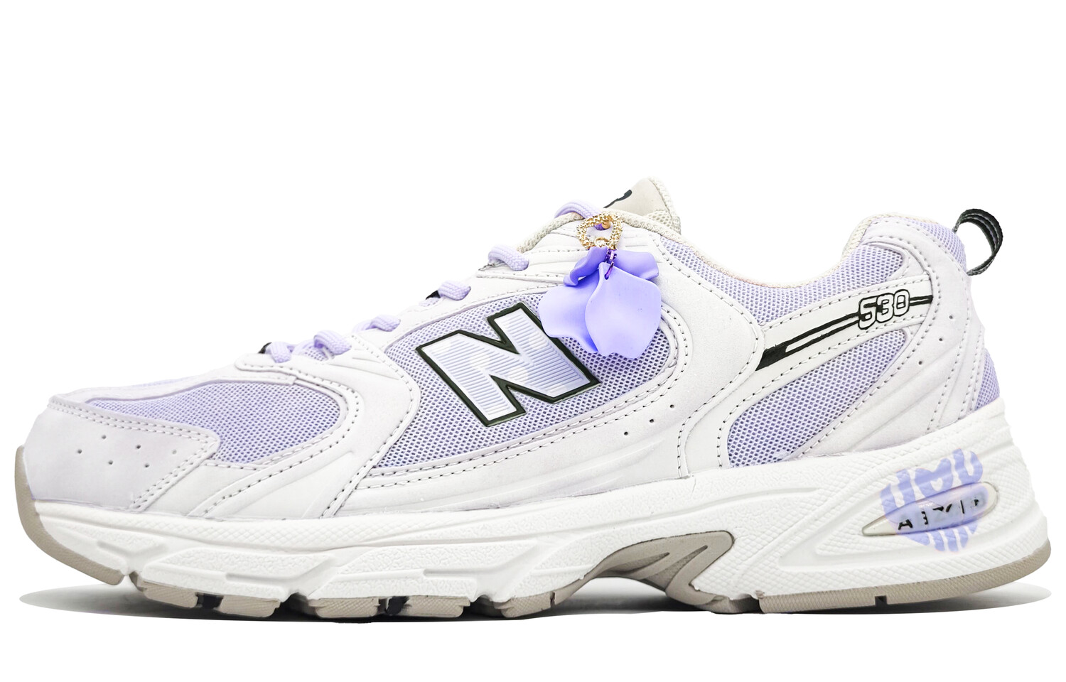 

Кроссовки NB 530 унисекс с низким верхом белого цвета New Balance, цвет Lilac, Белый, Кроссовки NB 530 унисекс с низким верхом белого цвета New Balance, цвет Lilac