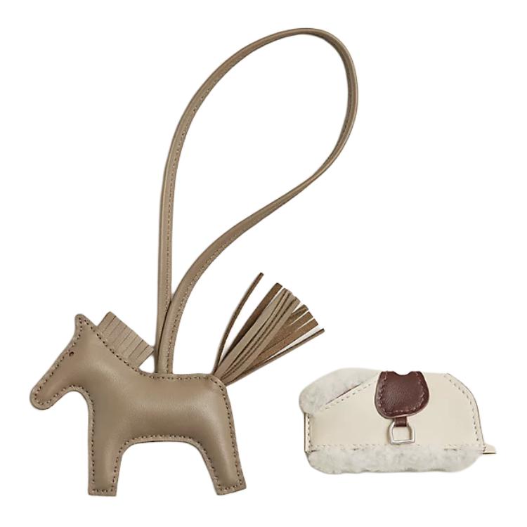 HERMES Аксессуар Rodeo Milo Lambskin Bag Small Women's Malva & Earth Yellow & Chalk White & Light Beige — фото 2