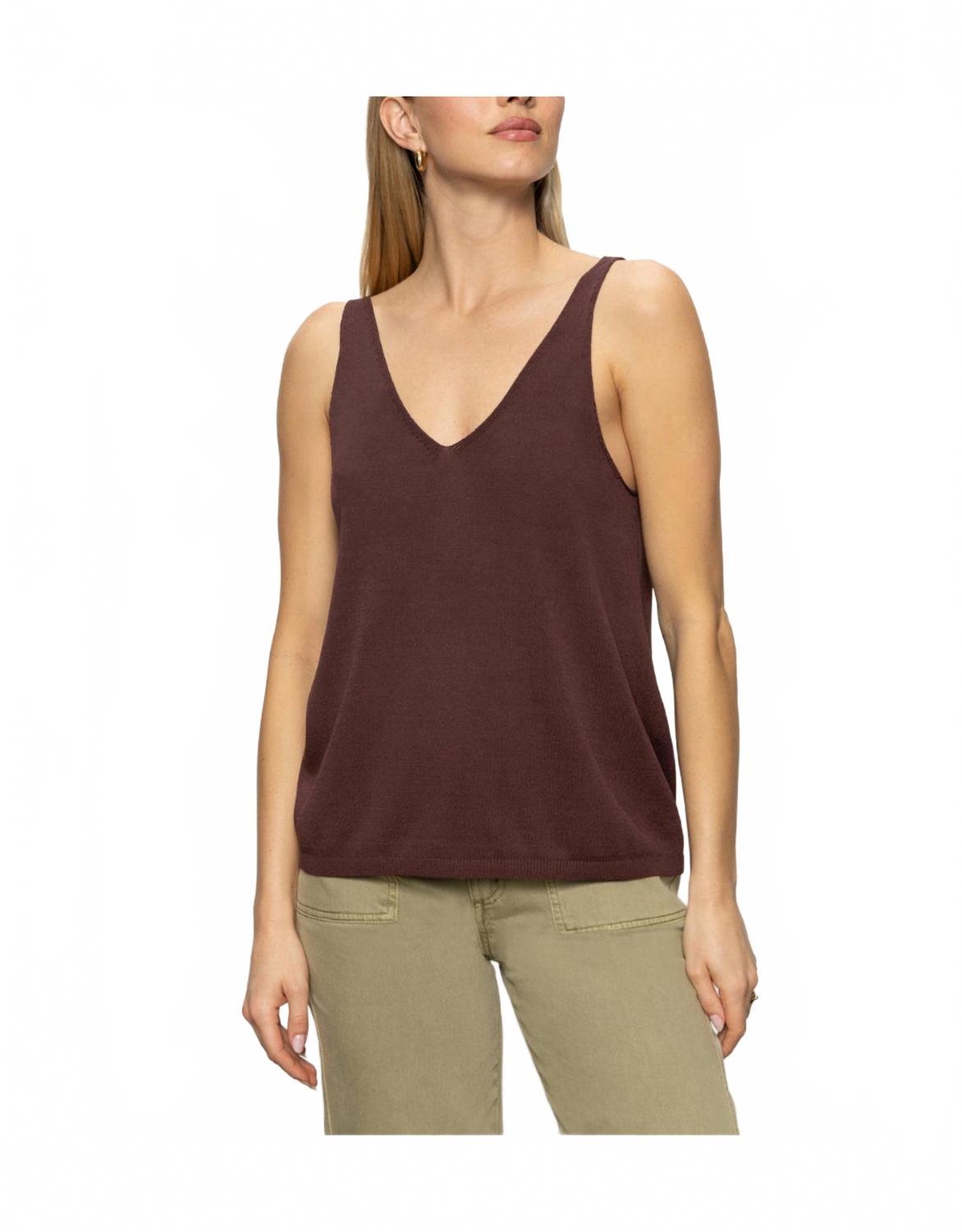 

Вязаная майка с V-образным вырезом в Месе Sanctuary, mesa