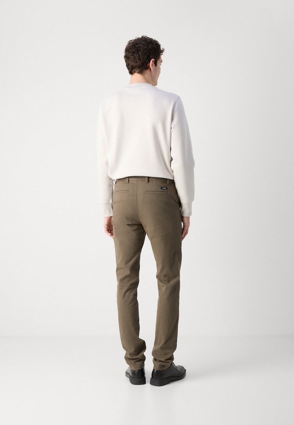 

Чиносы MODERN SLIM Calvin Klein, коричневый