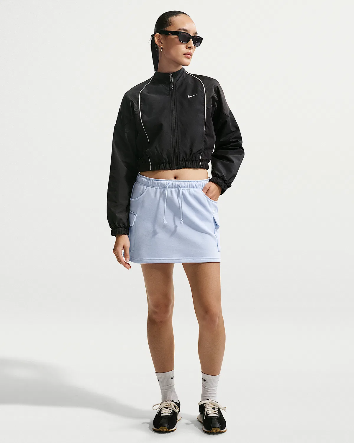 Женская мини-юбка карго со средней посадкой Nike Sportswear Phoenix Fleece, Hydrogen Blue/Sail