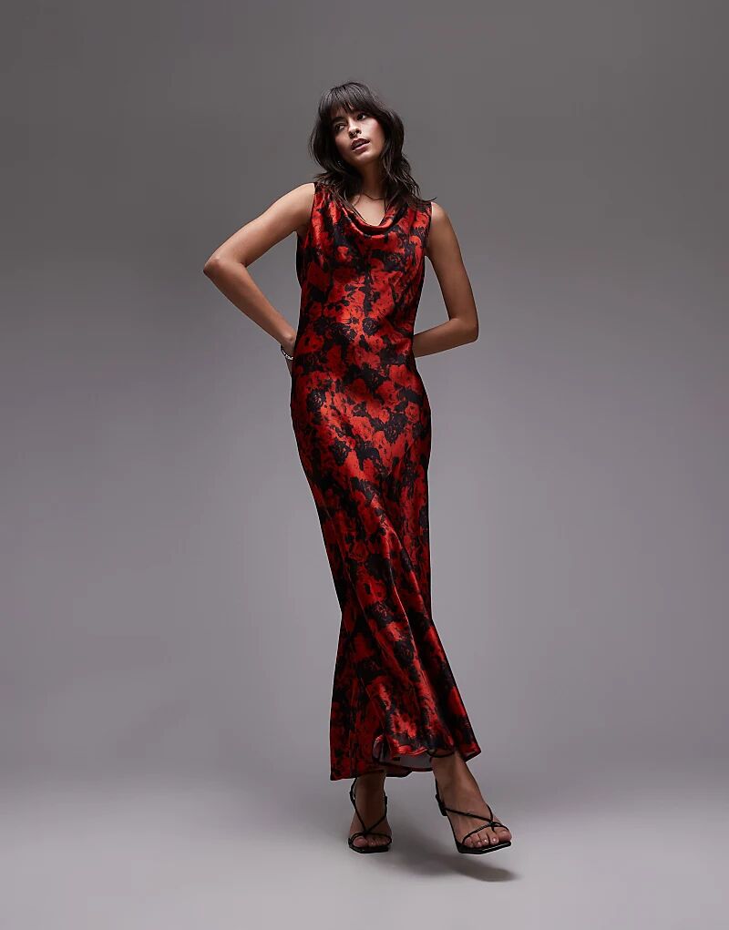 

Платье макси с воротником-хомутиком в мелкую красную розу Topshop