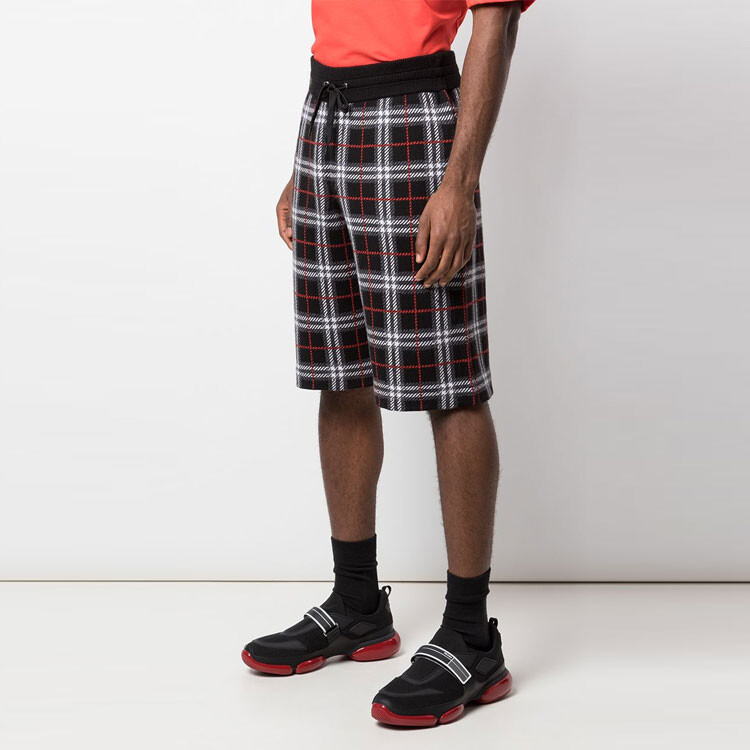 Повседневные шорты мужские в клетку Burberry, цвет Plaid — фото 4