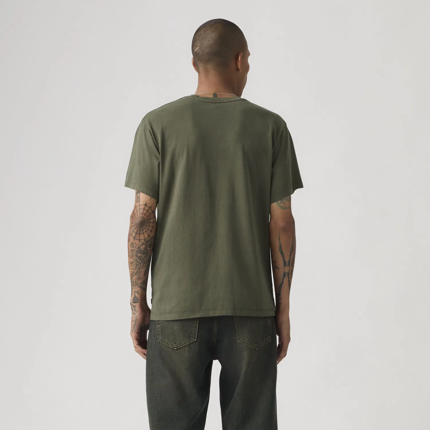 Футболка Essential Pocket Garment Dye Levi's, Green — фото 4