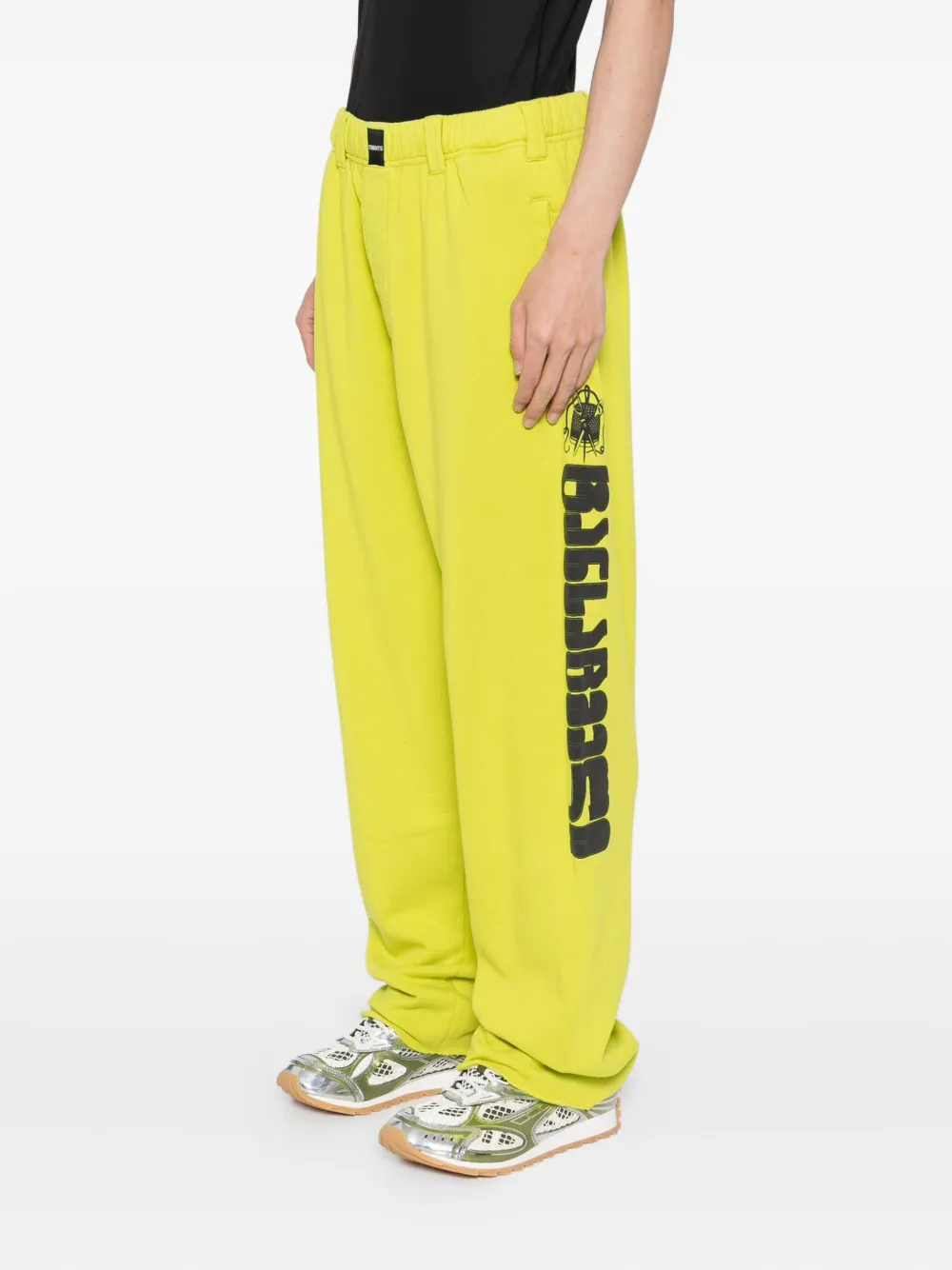 Брюки с графичным принтом VETEMENTS, зеленый — фото 3