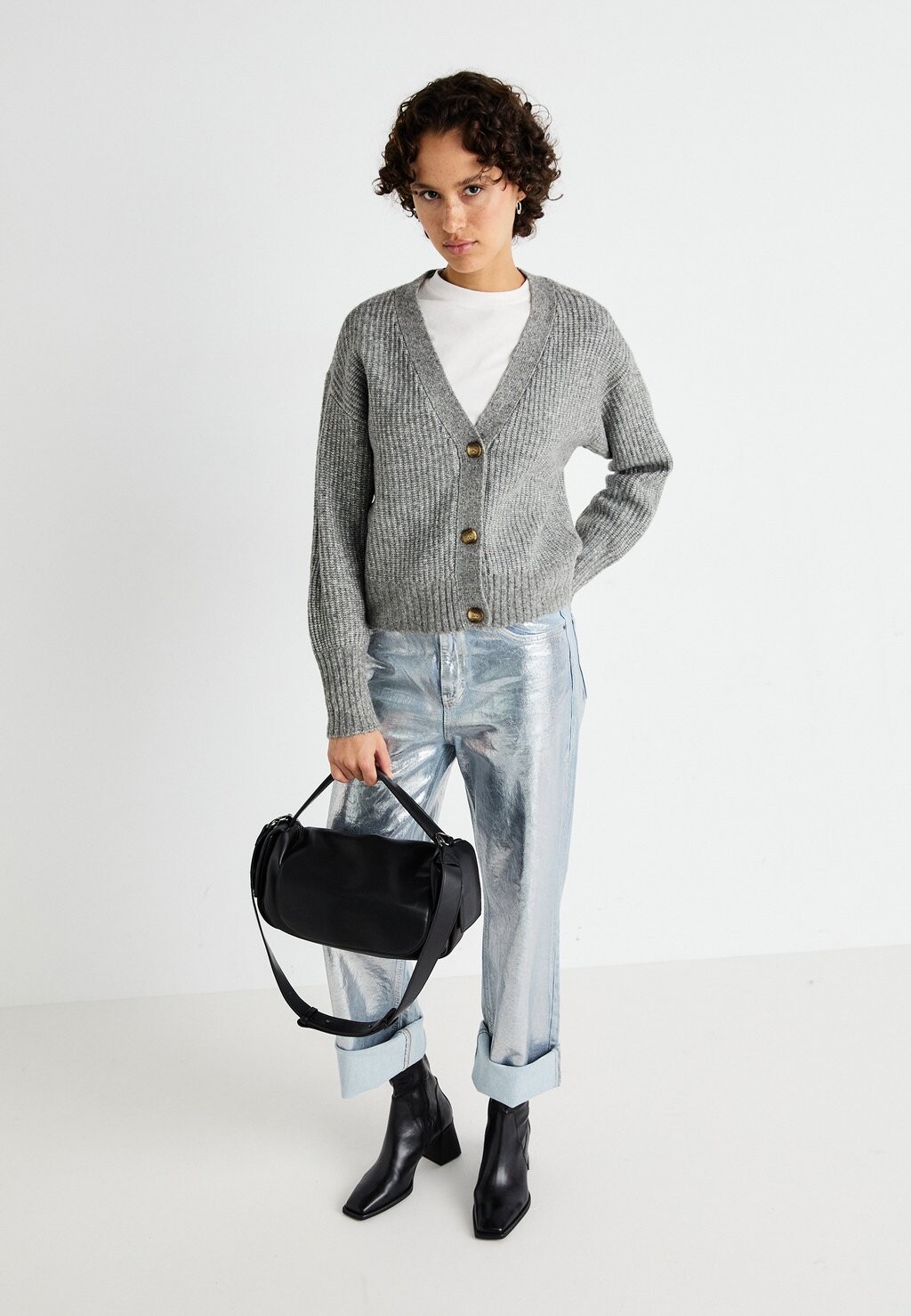 

Кардиган VMVARNAMEILANI VNECK CARDIGAN Vero Moda, серый