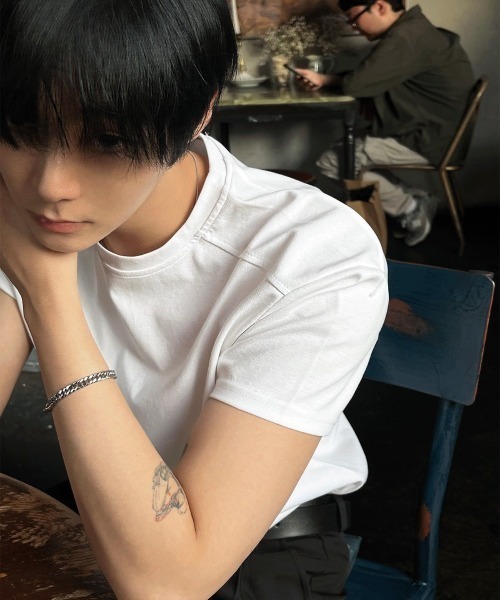 

Футболка с коротким рукавом, приталенный крой, бренд COSYHARU, цвет белый