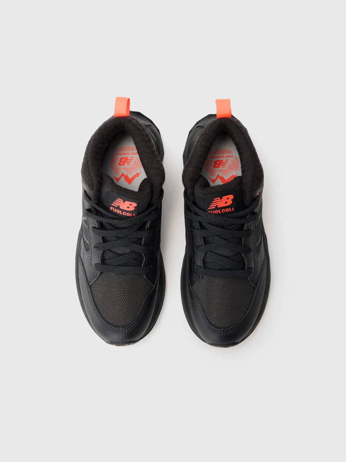 Ботинки New Balance 800TV4 черного цвета — фото 3
