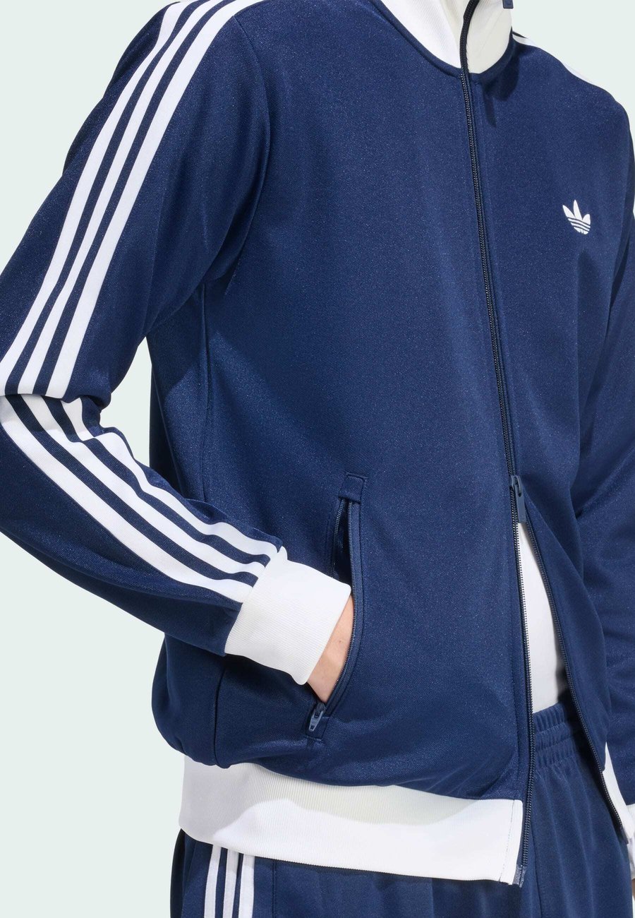 Толстовка Adidas Originals CLASSIC, Night Indigo/Dark Blue — фото 4