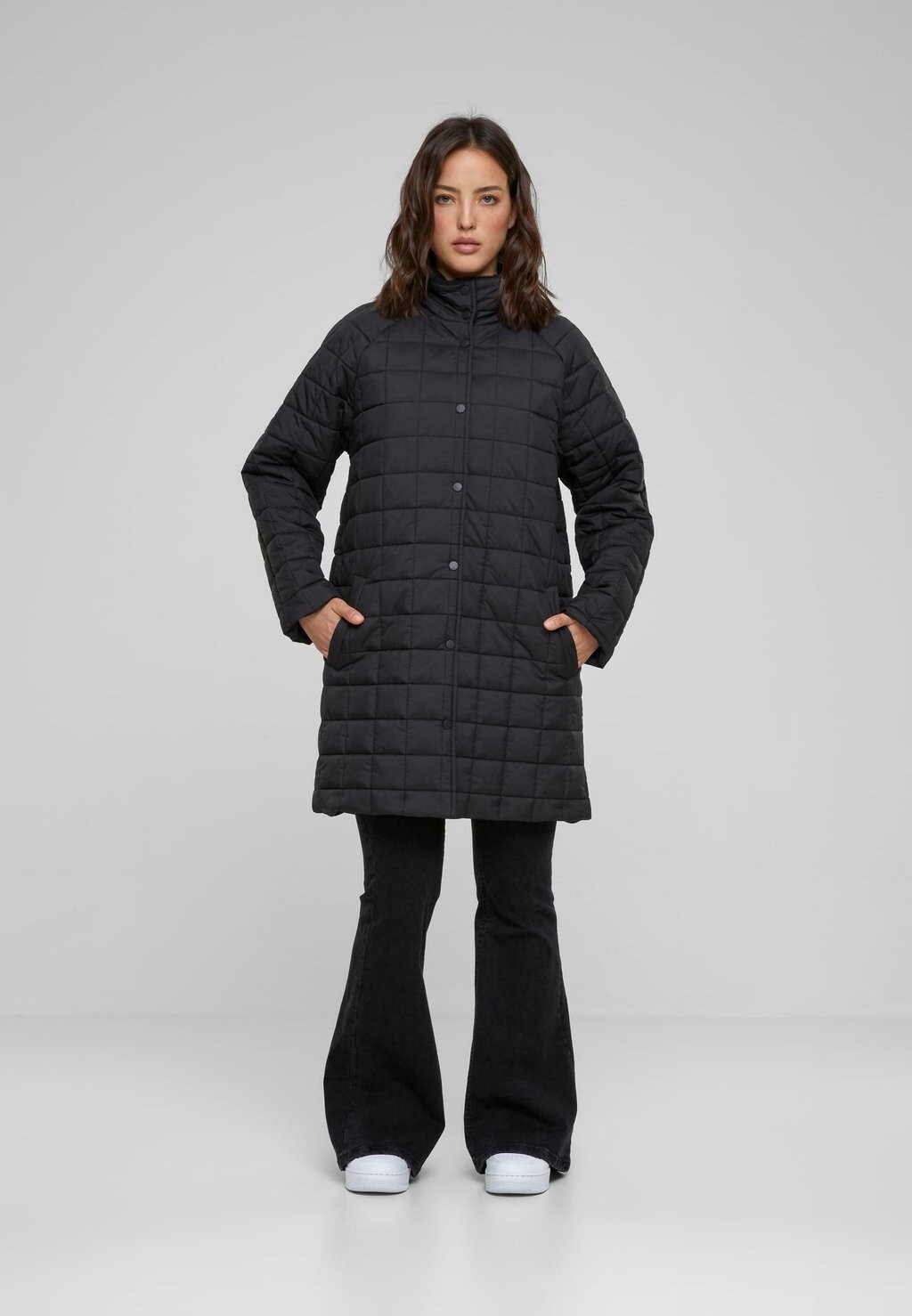 

Зимнее пальто QUILTED Urban Classics, черный