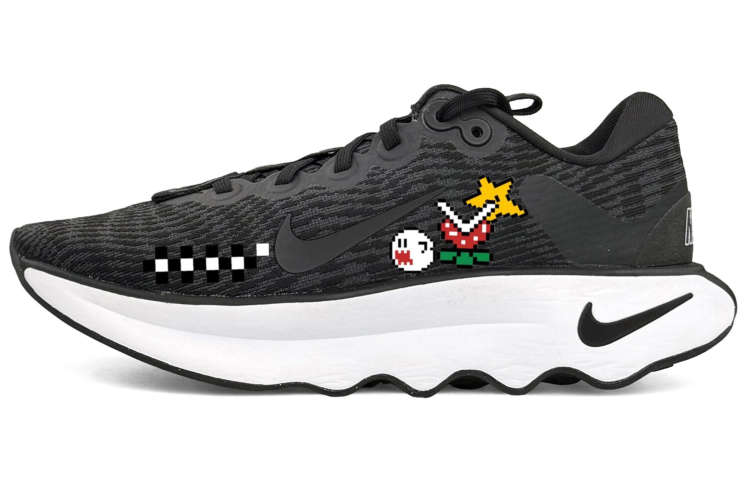

Кроссовки мужские Motiva Low-top белые Nike