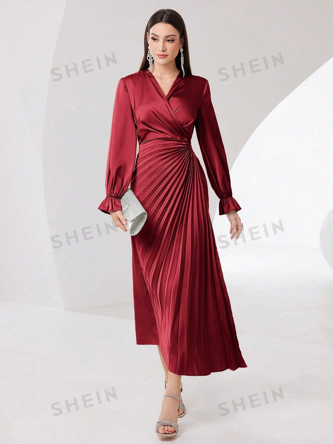 

Платье плиссированное Shein Modely с рюшами и рукавами, красный