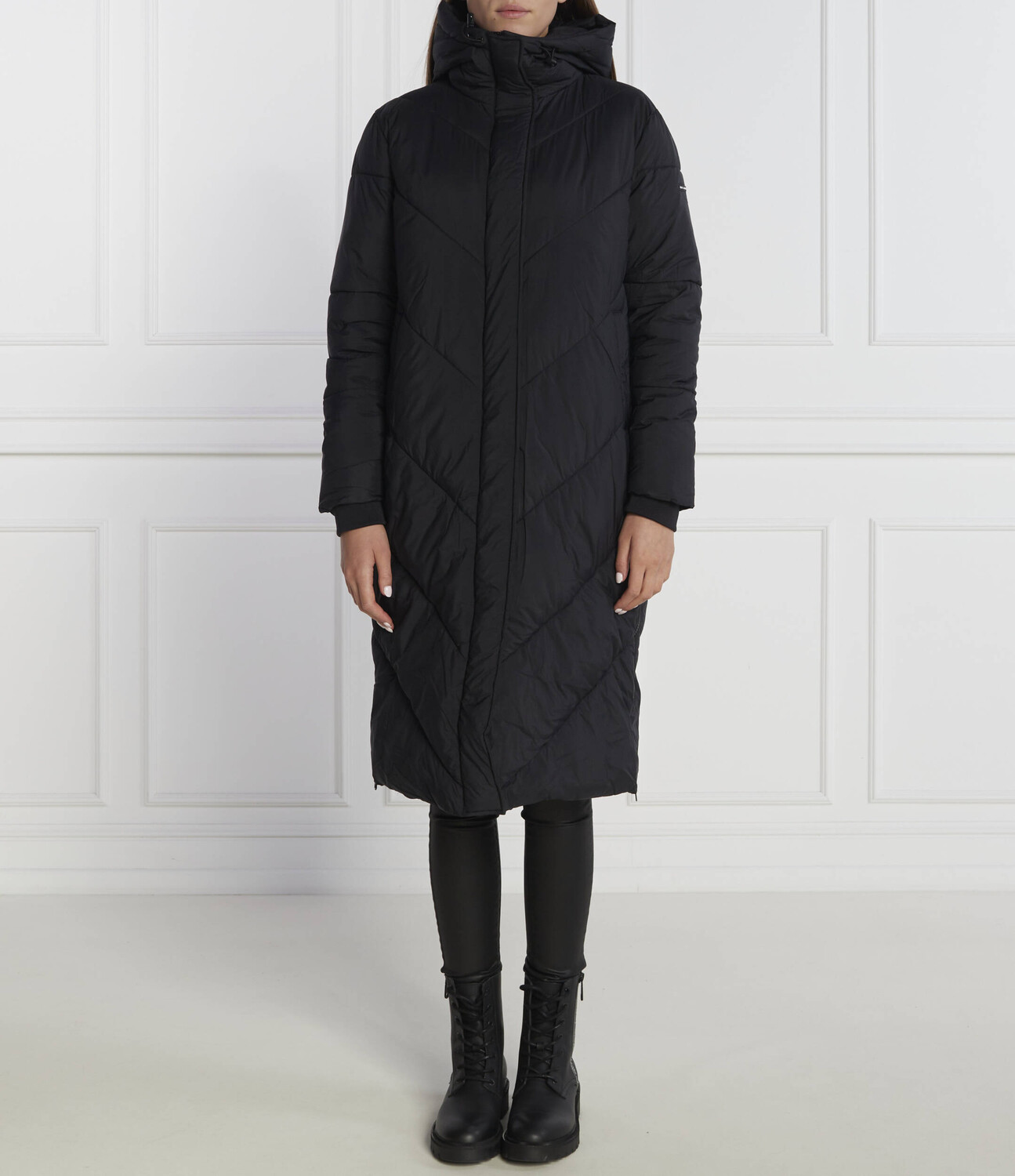 

Пальто Pepe Jeans London, черный