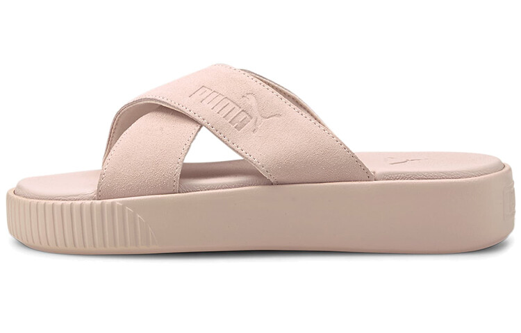 

Женские тапочки Puma на платформе с ремешком на щиколотке