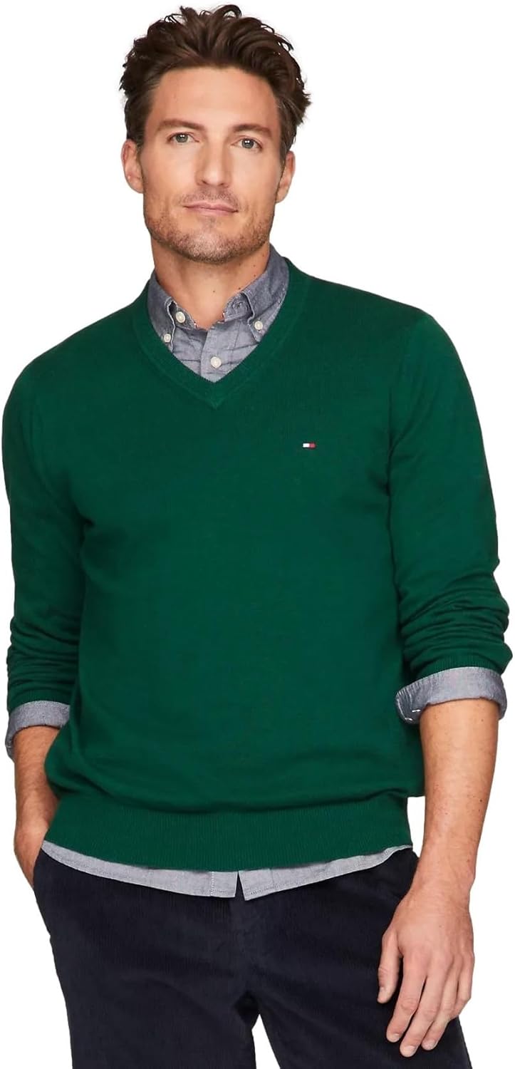 

Мужской культовый хлопковый свитер с V-образным вырезом TOMMY HILFIGER из коллекции 2025 года, Hunter Green.