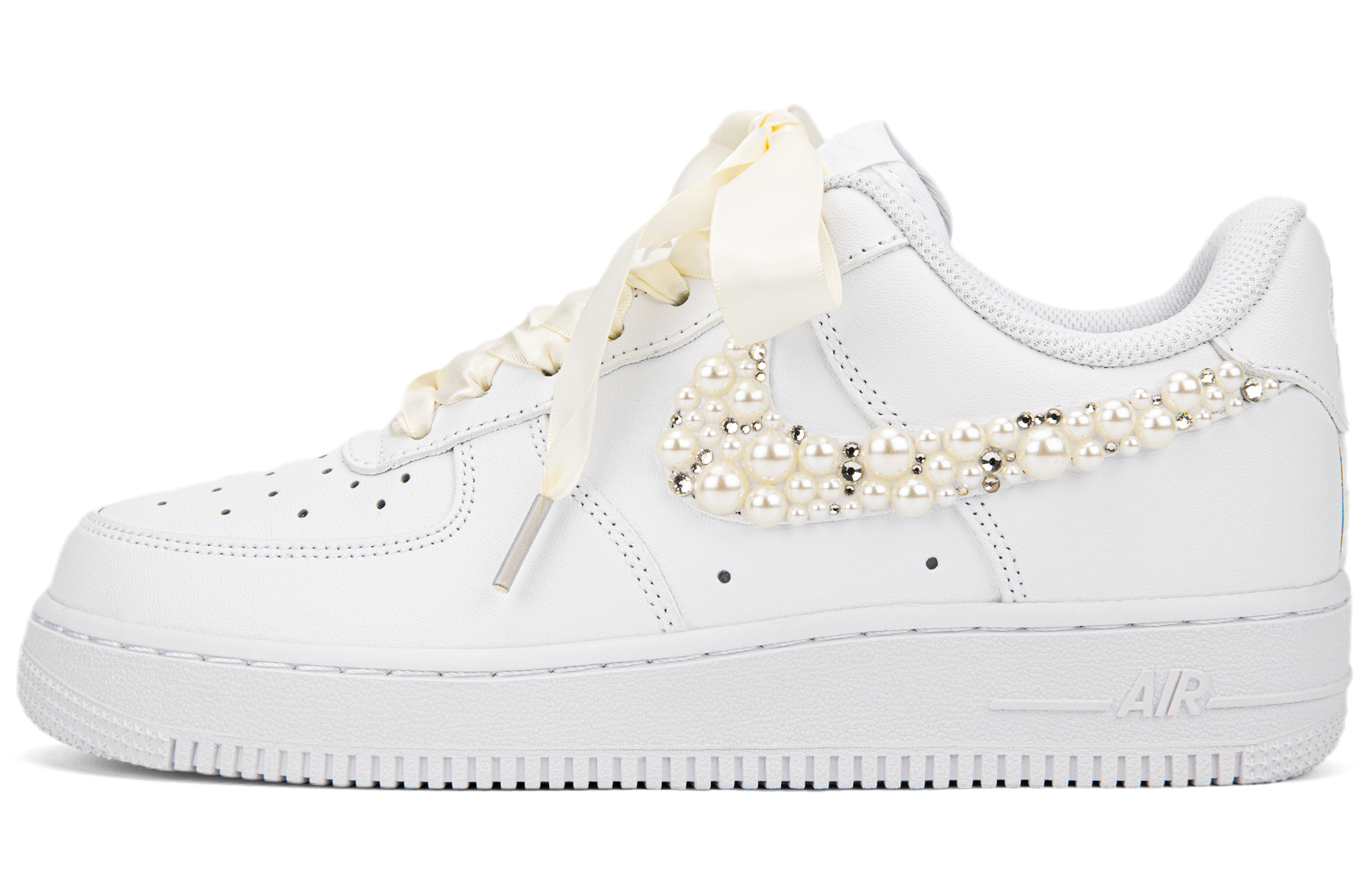 

Кроссовки Nike Air Force 1 Skateboard Shoes Women's Low-Top White