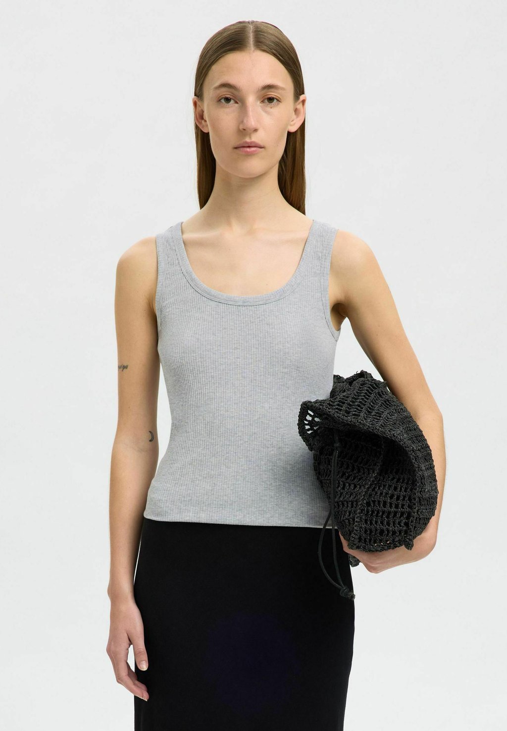 

Топ TANK Selected Femme, серый