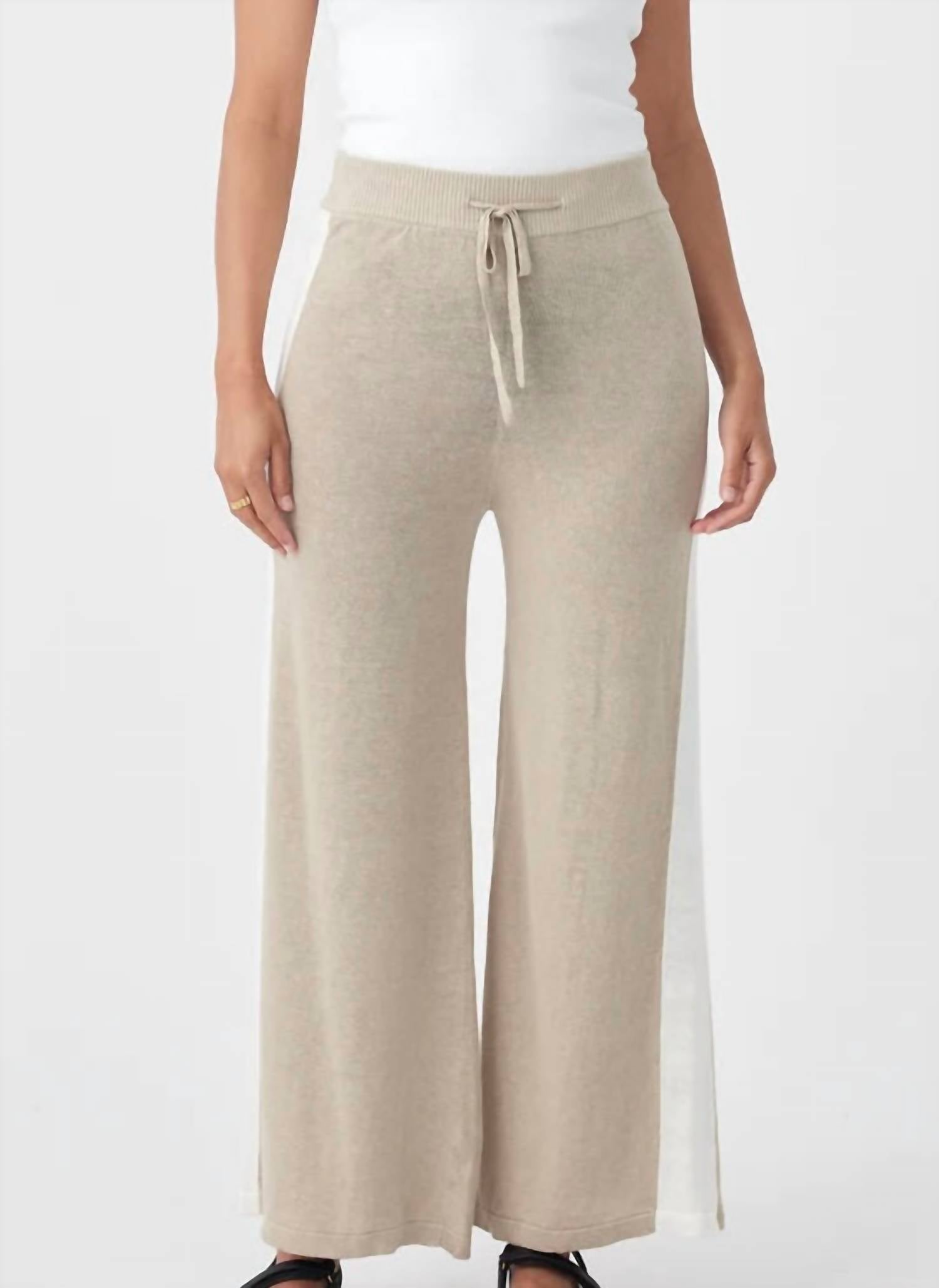 

Брюки Larry Hose в цвете Taupe/cream Arcaa