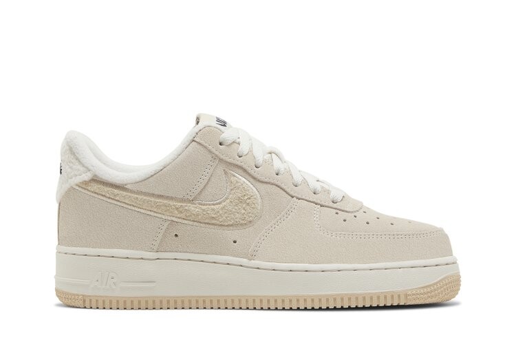 

Кроссовки Nike Wmns Air Force 1, коричневый