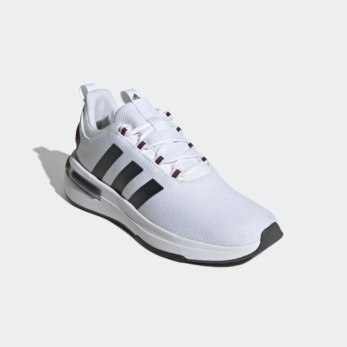 

Спортивные кроссовки adidas "RACER TR23" Adidas Sportswear, цвет Cloud White / Core Black / Shadow Red