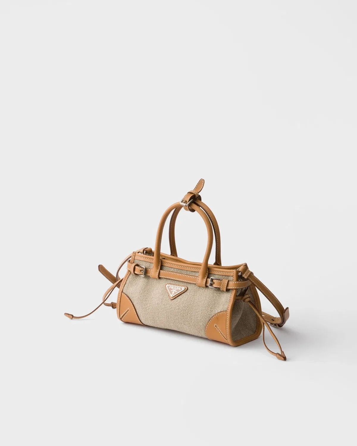Маленькая льняная и кожаная сумка Prada Bonnie, бежевый — фото 3
