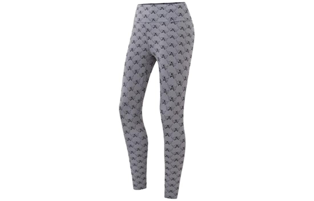 

Спортивные брюки Variety Training Collection женские, темно-серые, с принтом «земля и облака» Anta