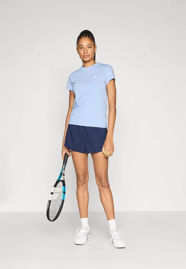 Футболка Lacoste Sport Aphylla, классическая спортивная, быстросохнущая, однотонная — фото 2