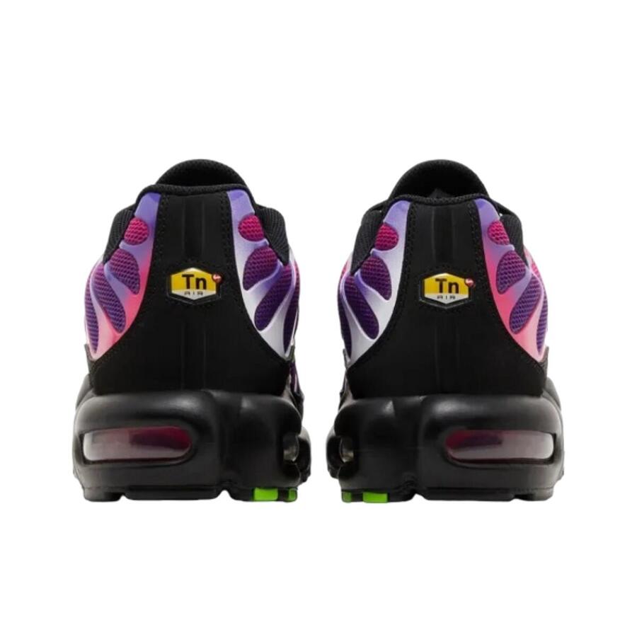 NIKE Кроссовки Air Max Plus Rebellious Air Fireberry — фото 3