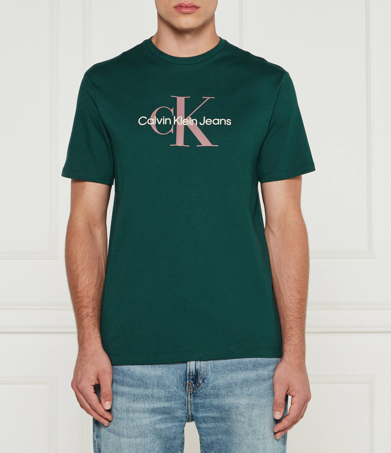 

Футболка CALVIN KLEIN JEANS Regular Fit, цвет verde bottiglia