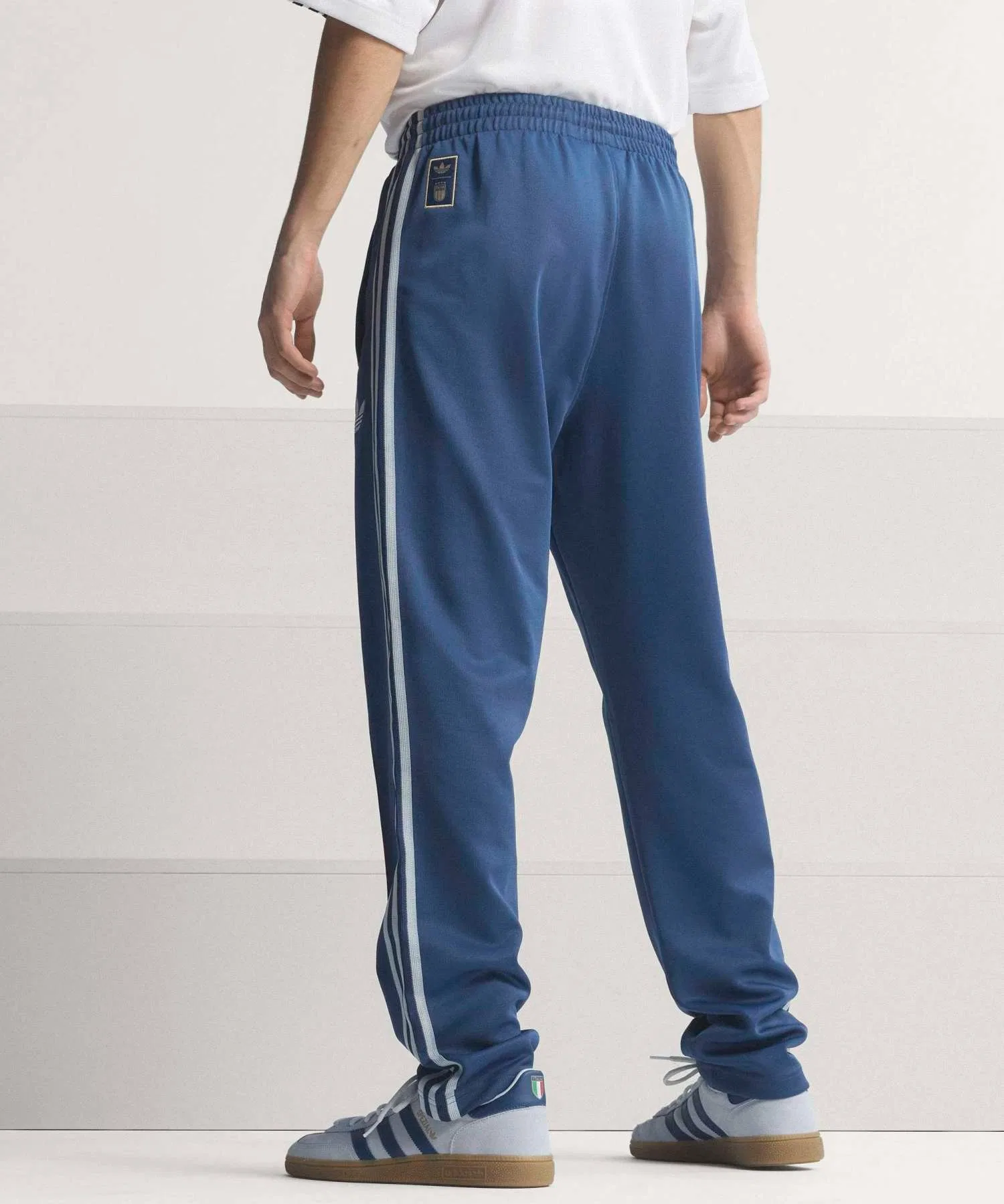 Оригинальные спортивные штаны сборной Италии (футболка) / adidas — фото 2