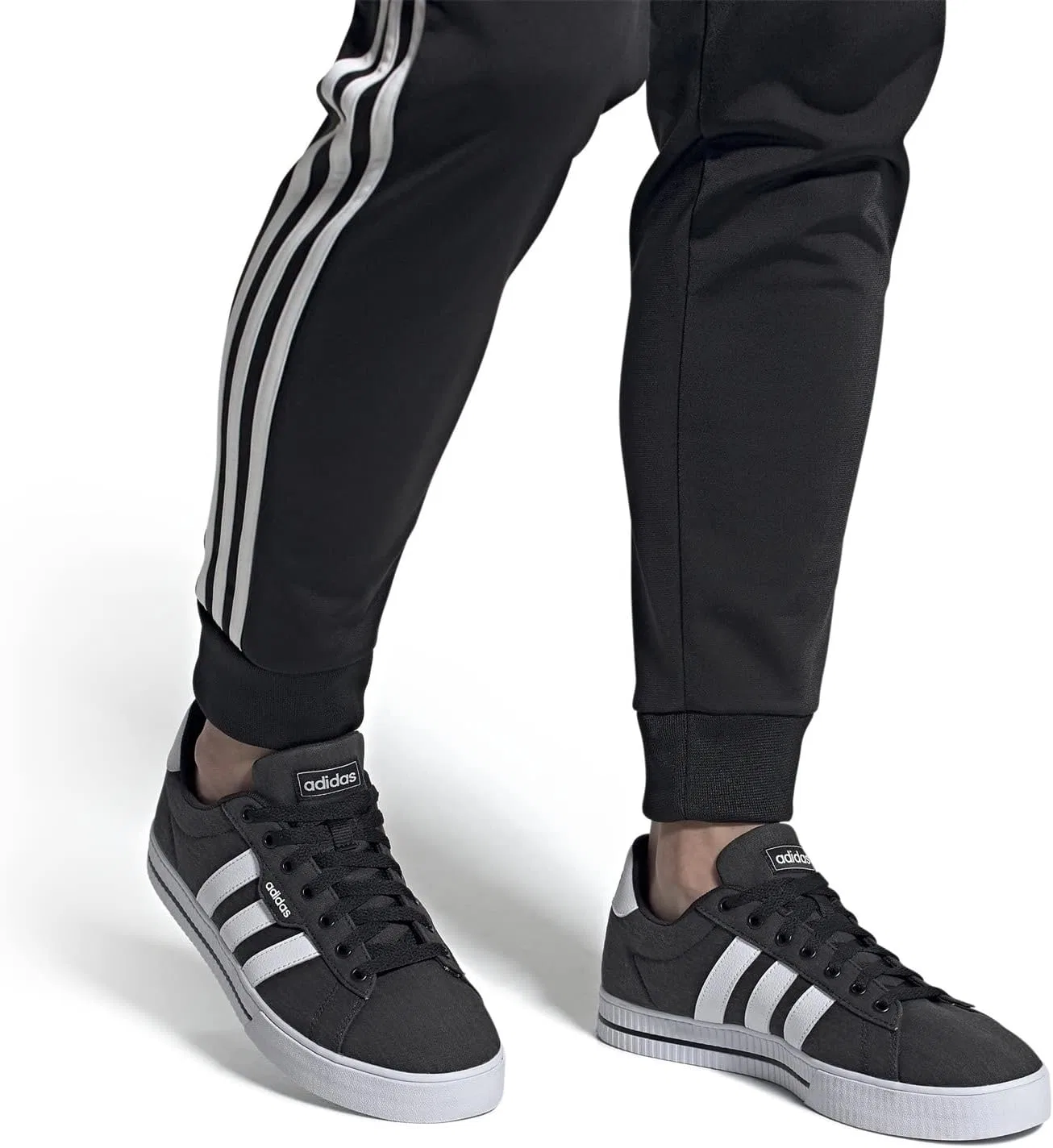 Мужские кроссовки Adidas Daily 3.0, Core Black Cloud White Core Black — фото 2