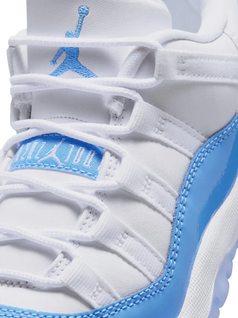 Кроссовки Air Jordan 11 Low PS "University Blue" Jordan Kids, белый — фото 2